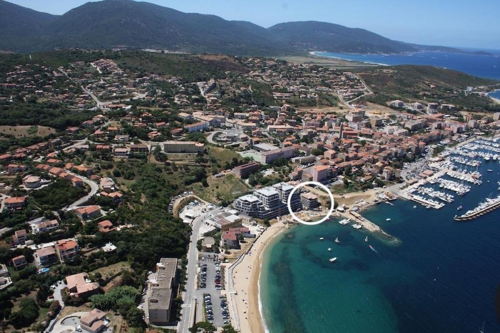 Appartement Les Pieds Dans L'Eau 3 Chambres - Propriano - Corse Экстерьер фото